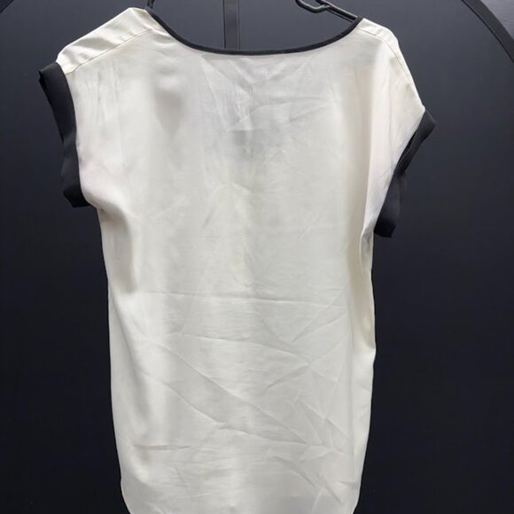 Express Zip Satin Blouse - Picture 5 of 5